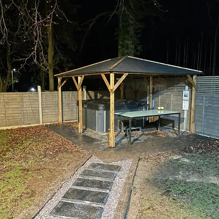 Family And Dog Friendly Luxury 3 Bed - With Hot Tub * Kirkby Thore