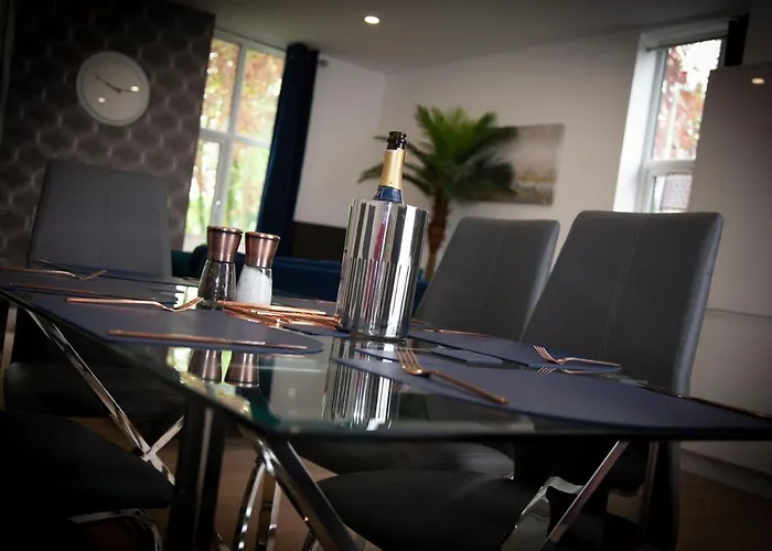 Family And Dog Friendly Luxury 3 Bed - With Hot Tub Dom wakacyjny