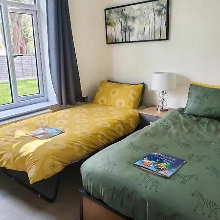 Family And Dog Friendly Luxury 3 Bed - With Hot Tub *