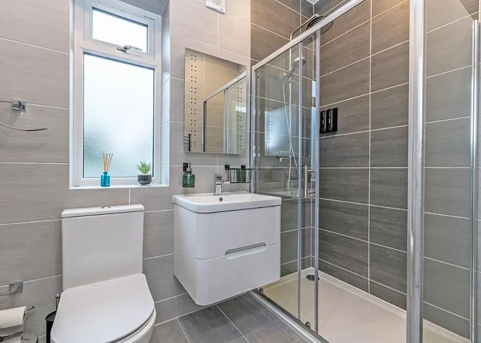 Family And Dog Friendly Luxury 3 Bed - With Hot Tub